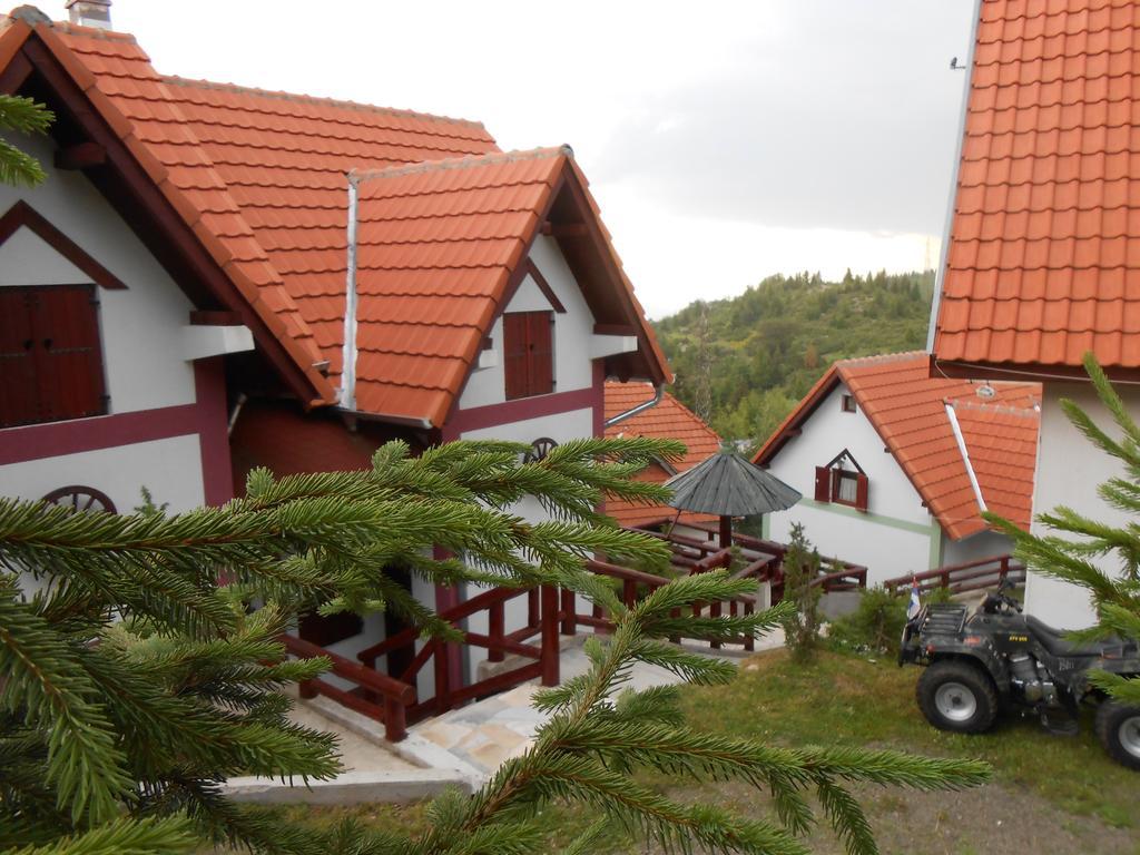 Planinske Vile M&S Kopaonik Bilik gambar